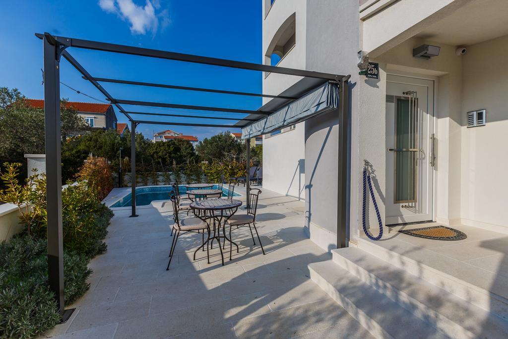 Villa Apartments Katja Trogir Zewnętrze zdjęcie