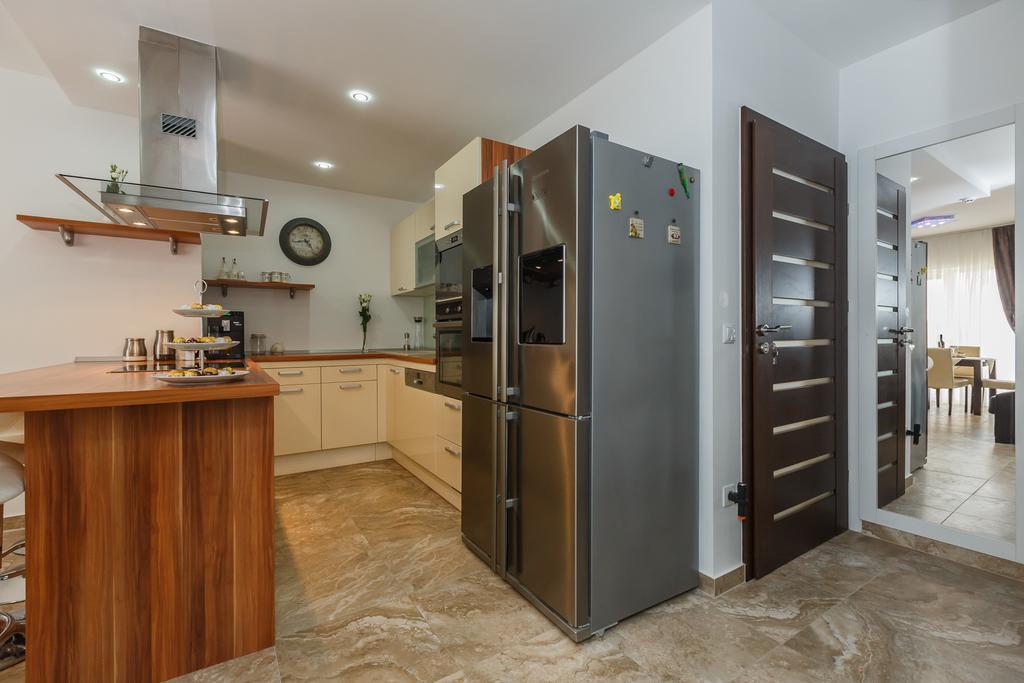 Villa Apartments Katja Trogir Zewnętrze zdjęcie