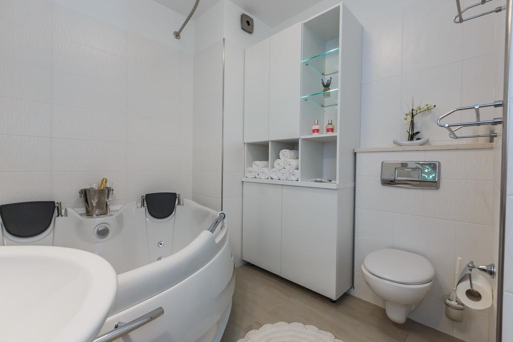 Villa Apartments Katja Trogir Zewnętrze zdjęcie