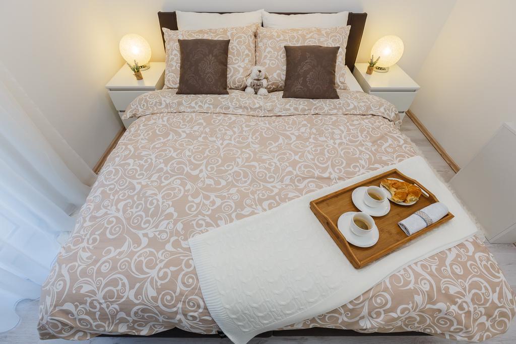 Villa Apartments Katja Trogir Zewnętrze zdjęcie
