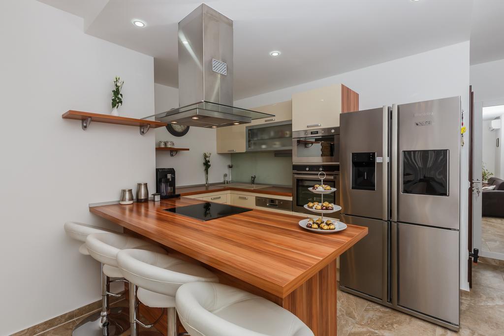 Villa Apartments Katja Trogir Zewnętrze zdjęcie